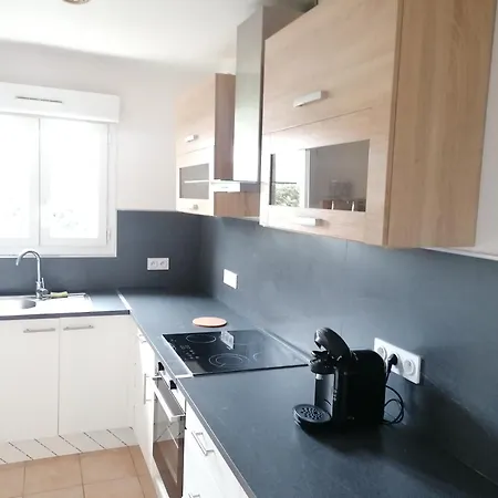 Restaurant Platanes - Kb Group 2* Etauliers