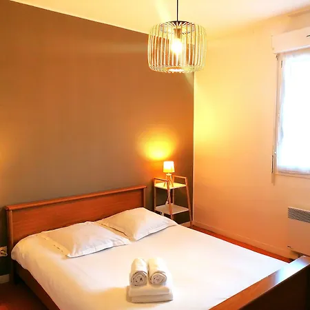 Restaurant Platanes - Kb Group Hotel 2*