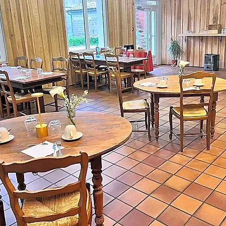 Hotel Restaurant Platanes - Kb Group