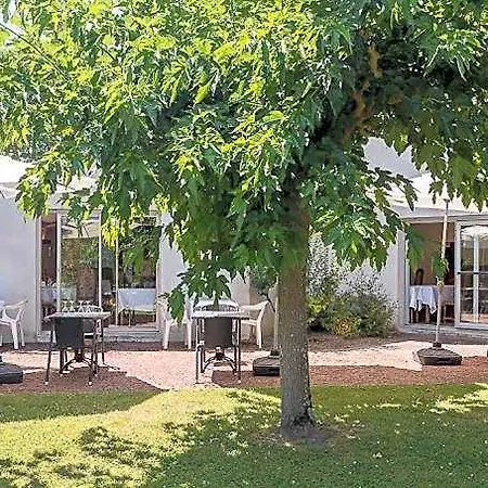 Restaurant Platanes - Kb Group Hotel 2*
