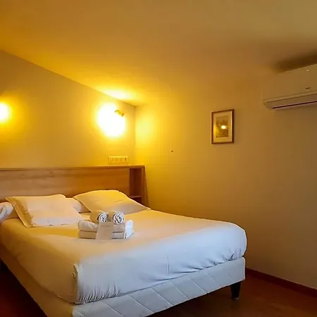 Restaurant Platanes - Kb Group Hotel 2*