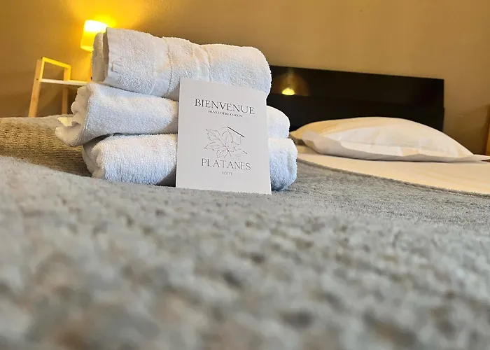 Restaurant Platanes - Kb Group Hotell Etauliers