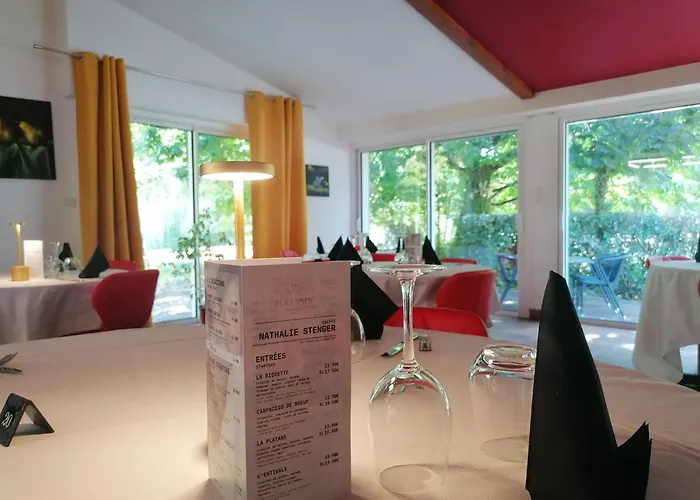 Hotell Restaurant Platanes - Kb Group Etauliers